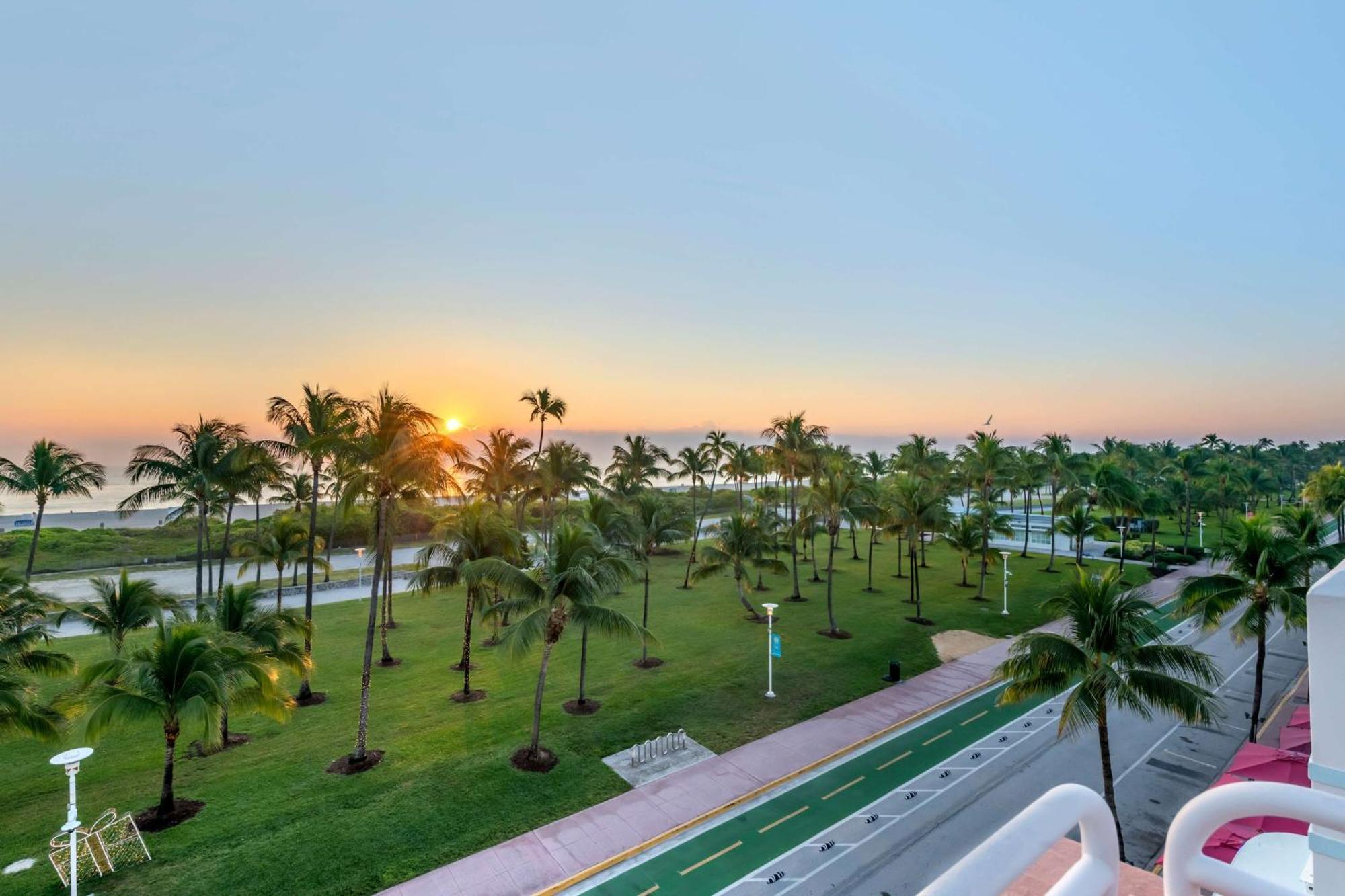 Hilton Vacation Club Crescent On South Beach Miami Miami Beach Exterior foto